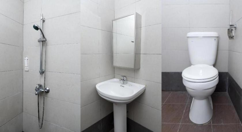 Oyo 1111 Harmony Stay Miri Exteriör bild
