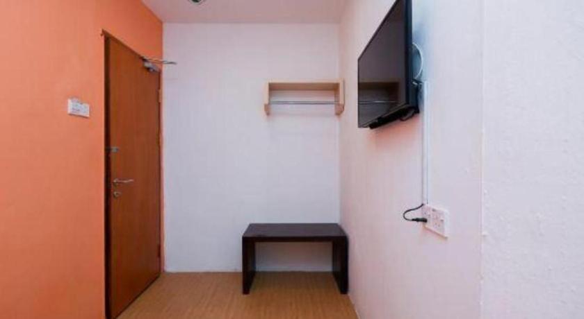 Oyo 1111 Harmony Stay Miri Exteriör bild